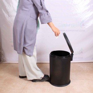 سطل زباله پدالدار 20 لیتری تمام مشکی CE2001-آرام بند