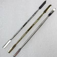 قاب باز کن فلزی (اسپاتول فلزی)