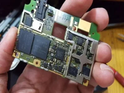 قطعات داخلی گوشی اورجینال یا فیک؟