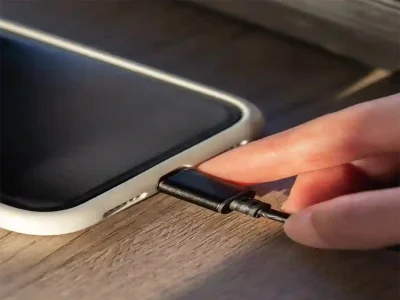چطور کابل و شارژر را انتخاب کنیم تا به سوکت شارژ و قطعات داخلی آسیب نزنند؟