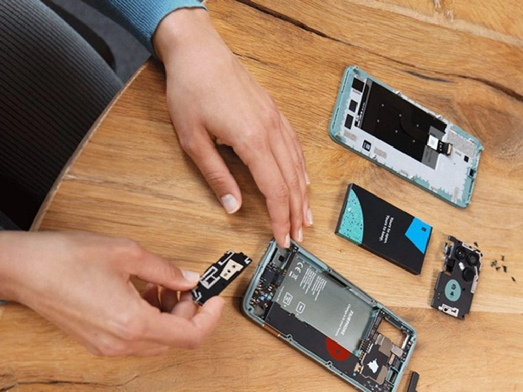 تعمیر قطعات موبایل