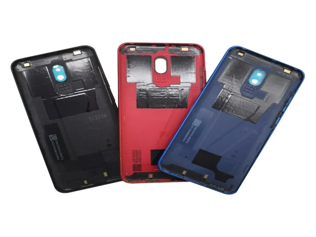 چرا درب پشت گوشی ناگهان باز می&zwnj;شود؟ علت&zwnj;ها و راهکارها