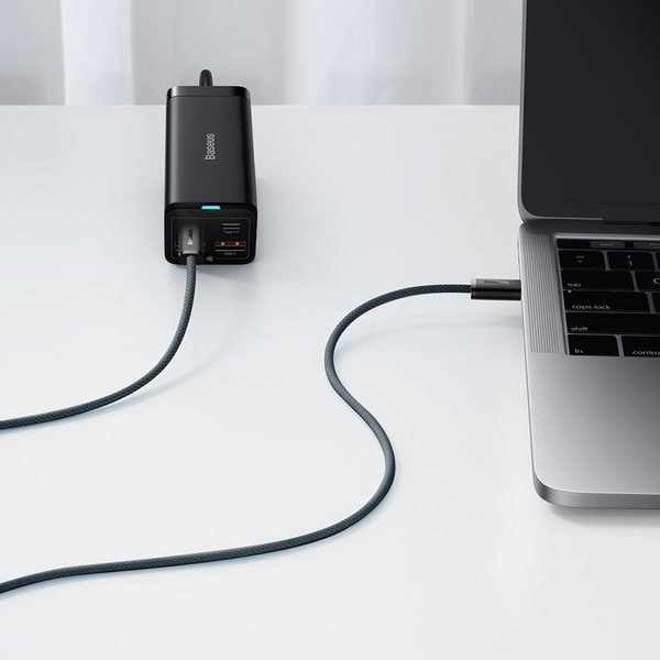 شارژ لپ تاپ به وسیله کابل بیسوس