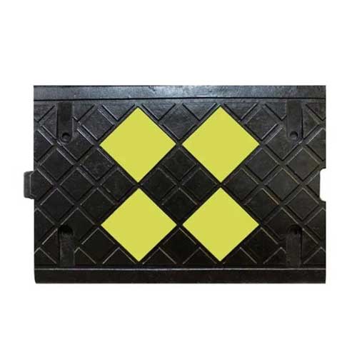 سرعت گیر لاستیکی سایز 50*33 سانتی متر