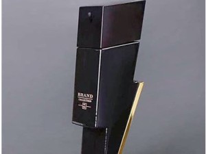 عطر کارولینا هررا بد بوی برند کالکشن 181