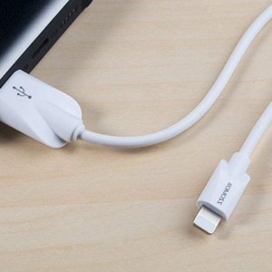 کابل تبدیل USB به لایتنینگ روموس مدل CB128 طول 1 متر