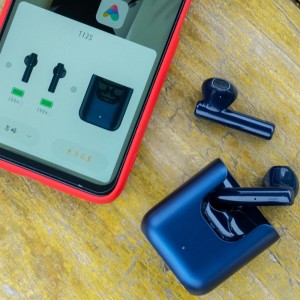 هدفون بلوتوثی کیو سی وای مدل QCY T12S