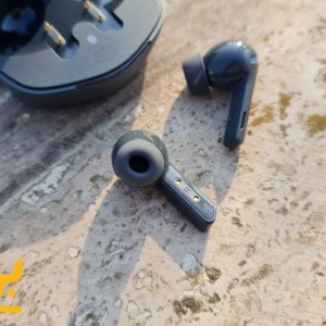 ایرفون بیسیم گیمینگ کیو سی وای مدل QCY G1 در بروزکالا