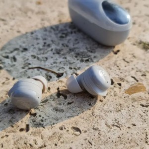 ایرفون بیسیم کیو سی وای مدل QCY T17s در بروزکالا
