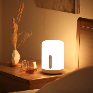 چراغ خواب هوشمند شیائومی  مدل  Xiaomi Mi Bedside Lamp 2 در بروزکالا