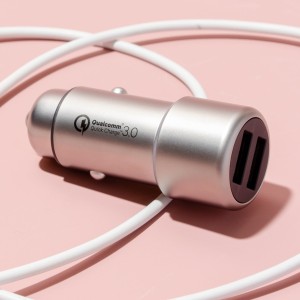 شارژر فندکی شیائومی مدل ZMI AP 821 در بروز کالا