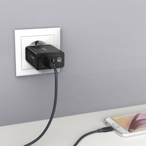 کلگی شارژر انکر مدل ANKER A2633 در برزوکالا