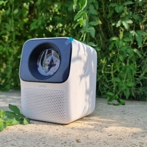 پروژکتور قابل حمل شیائومی مدل Wanbo Portable Projector T2 Max در بروزکالا