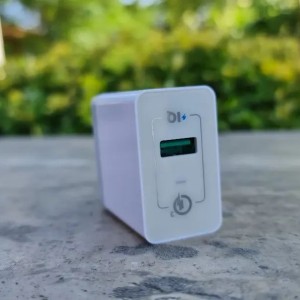 کلگی شارژر انکر مدل ANKER A2013 در برزوکالا