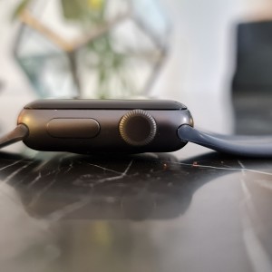 کارکرده دیجیتال ساعت هوشمند اپل سری 3 سایز 38 با بند سیلیکون مدل Apple Watch series 3 space gray aluminum 38 mm در بروزکالا