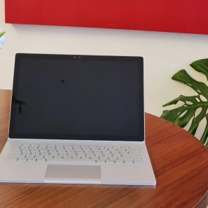 کارکرده دیجیتال مایکروسافت مدل Microsoft Surface book 1 با 128 گیگابایت  SSD در بروزکالا