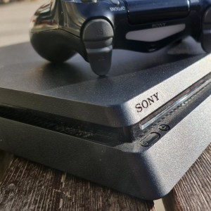 کارکرده دیجیتال کنسول بازی سونی مدل SONY Playstation 4 Slim ظرفیت 1 ترابایت در بروزکالا