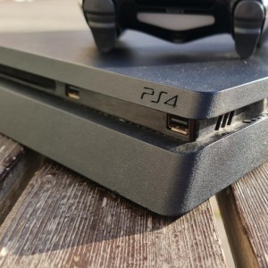 کارکرده دیجیتال کنسول بازی سونی مدل SONY Playstation 4 Slim ظرفیت 1 ترابایت در بروزکالا