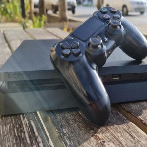 کارکرده دیجیتال کنسول بازی سونی مدل SONY Playstation 4 Slim ظرفیت 1 ترابایت در بروزکالا