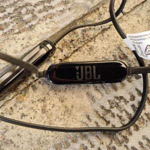 هدفون بلوتوث جی بی ال مدل  JBL Tune 125Bt در بروزکالا