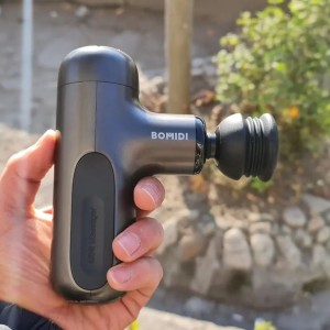 ماساژور تفنگی شیائومی مدل Xiaomi Bomidi M1 در بروزکالا