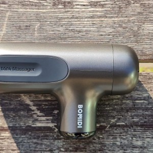 ماساژور تفنگی شیائومی مدل Xiaomi Bomidi M1 در بروزکالا