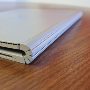 کارکرده دیجیتال مایکروسافت سرفیس بوک  Microsoft Surface book 1 / 256g ssd / Core i5 6300U / 8GB در بروزکالا