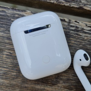 کارکرده دیجیتال هدفون بی‌ سیم اپل مدل Apple AirPods New Generation در بروزکالا