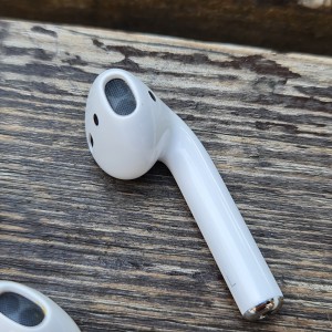 کارکرده دیجیتال هدفون بی‌ سیم اپل مدل Apple AirPods New Generation در بروزکالا