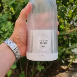 مخلوط کن قابل حمل شیائومی مدل  Xiaomi Fresh juice 450ml در بروزکالا