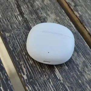 ایرفون بیسیم کیو سی وای  مدل QCY T20 Ailypods در بروزکالا