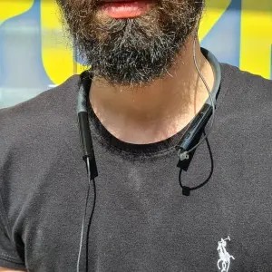 هدفون بی سیم شیائومی  مدل Xiaomi Mi Bluetooth Neckband Earphones Basic در بروزکالا