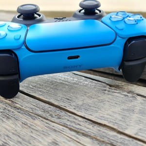 دسته بازی پلی استیشن 5 سونی مدل SONY CFI-ZCT1J Starlight blue در بروزکالا