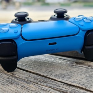 دسته بازی پلی استیشن 5 سونی مدل SONY CFI-ZCT1J Starlight blue در بروزکالا