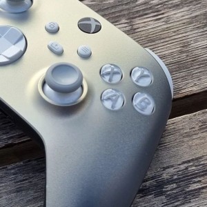 دسته بازی ایکس باکس مایکروسافت مدل Microsoft Xbox Series X|S lunar Shift در بروزکالا