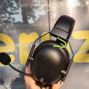 هدست مخصوص بازی ریزر مدل BLACKSHARK V2 X در بروزکالا