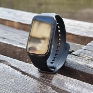 مچ بند هوشمند شیائومی مدل  Xiaomi Smart Band 8 Active در بروزکالا