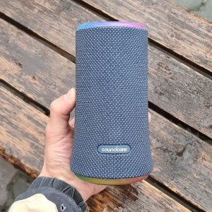 اسپیکر بلوتوث قابل حمل انکر مدل Anker Soundcore Flare 2 در بروزکالا
