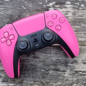 دسته بازی پلی استیشن 5 سونی مدل SONY CFI-ZCT1  nova pink در بروزکالا
