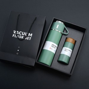 ست فلاسک و بطری مسافرتی مدل Vacuum Flask