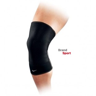 زانو بند پا نایکی مدل Closed Patella سایز M