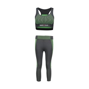 ست نیم تنه و شلوارک ورزشی زنانه Reebok کد Z444