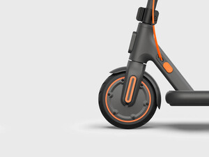 قیمت اسکوتر برقی شیائومی Xiaomi Electric Scooter 4 Go with a 450W motor and 18km range