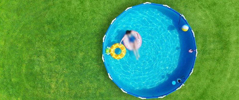 تفاوت استخر پیش ساخته برزنتی و فایبرگلاس
