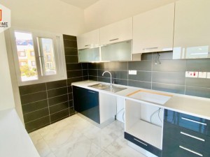 آپارتمان یک خوابه در گیرنه