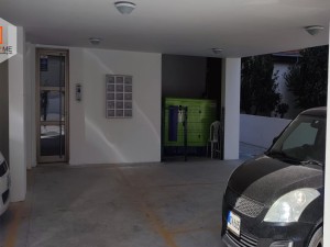 آپارتمان سه خوابه واقع در مرکز شهر گیرنه