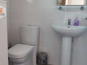 ویلایی سه خوابه واقع در مرکز شهر گیرنه