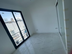 آپارتمان دوخوابه در آلسانجاک