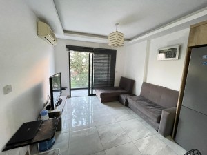 آپارتمان دوخوابه مبله  در منطقه مرکز شهر گیرنه