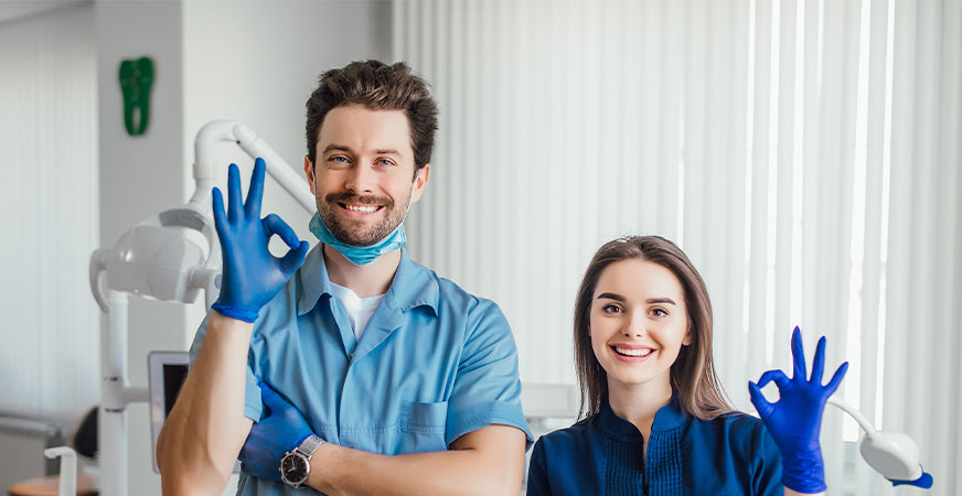 کلینیک دندانپزشکی در خیابان جهاد